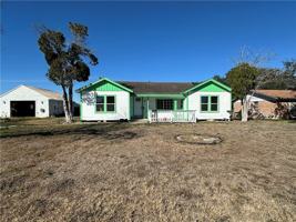 featured image of 611 E Fulton St