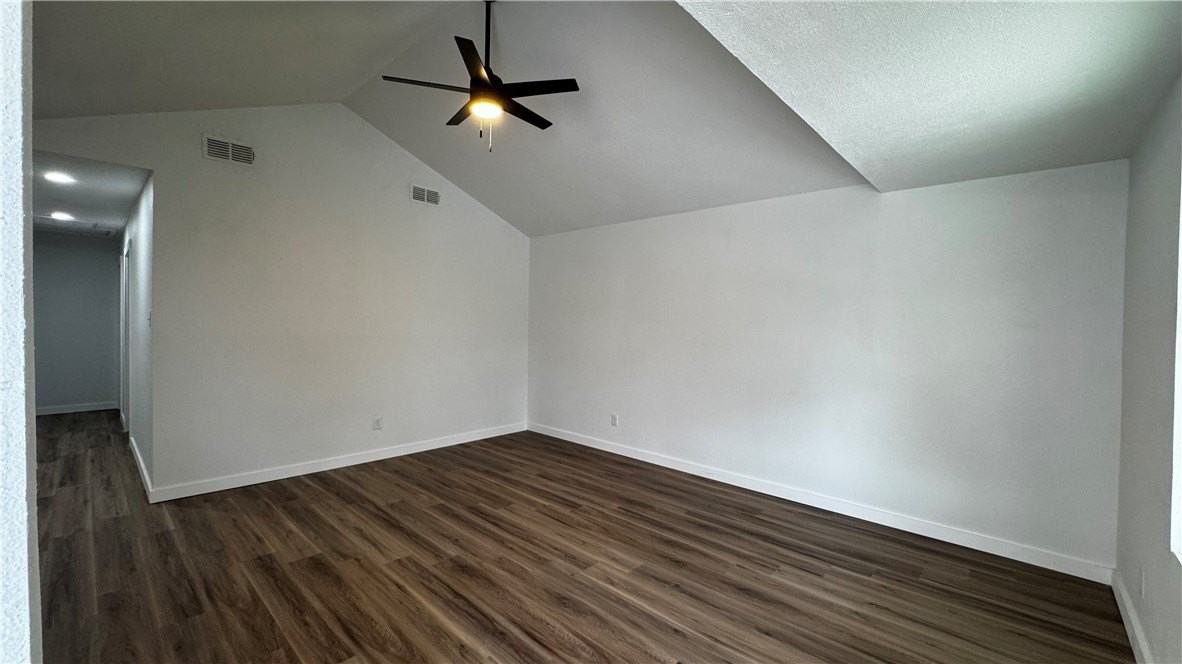 4626 Anita Dr - Photo 7 of 15