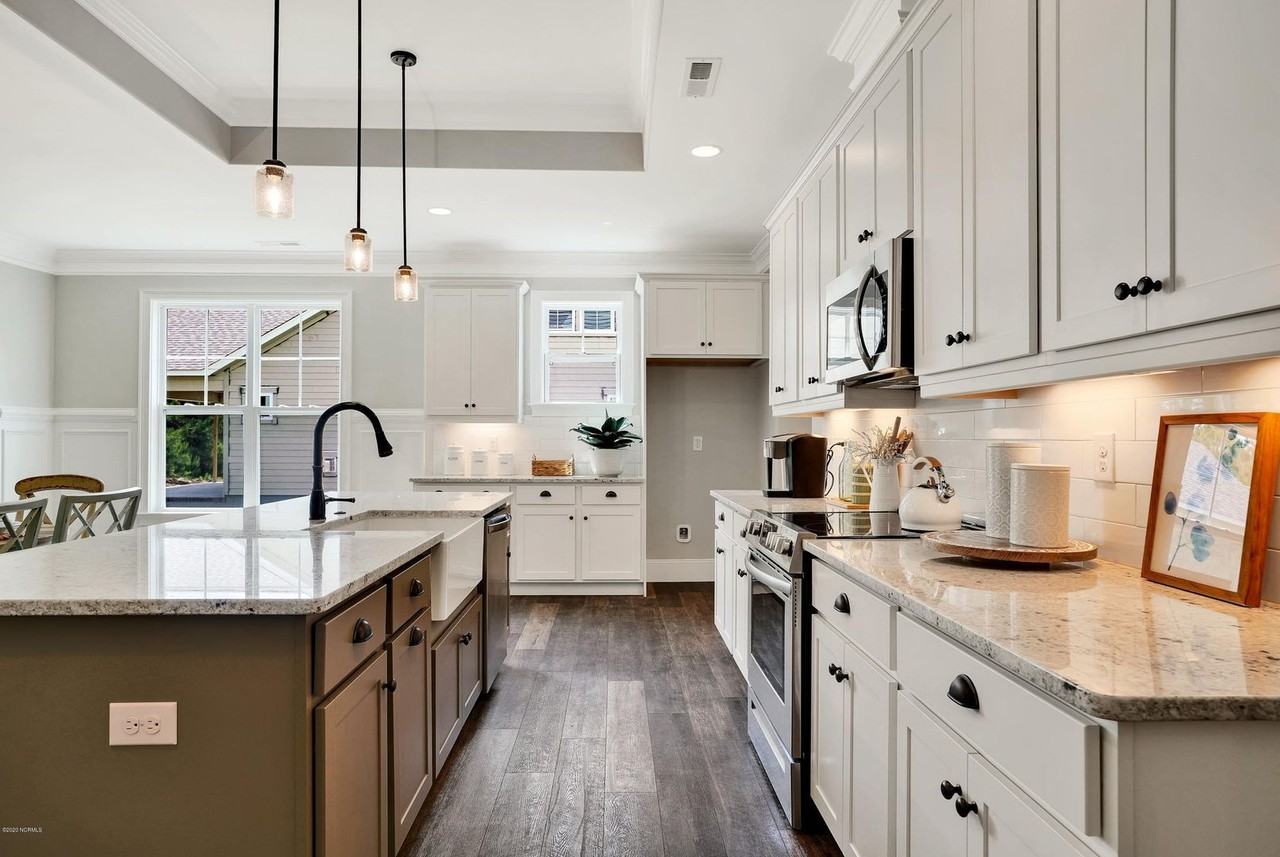 180 Everett Park Trl - Photo 6 of 30