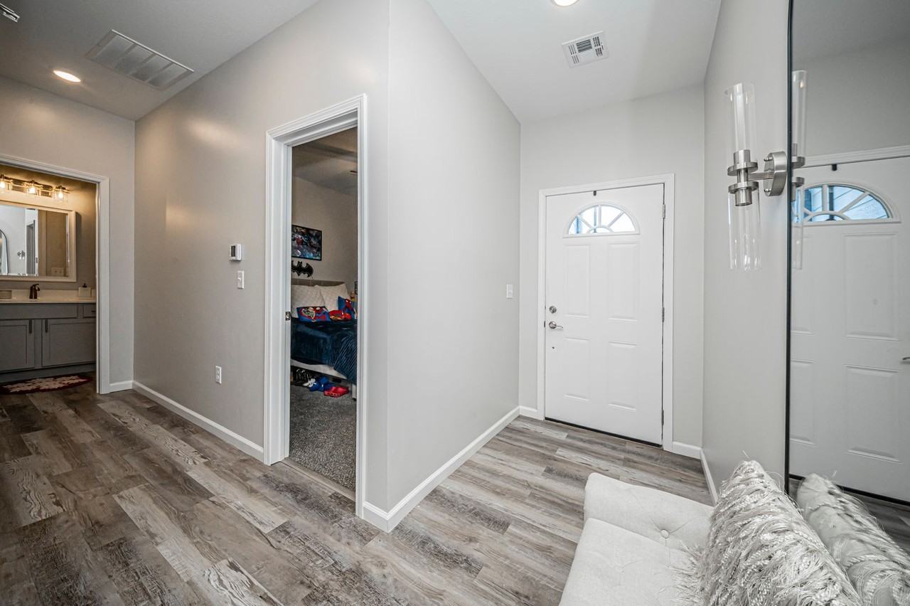 2619 Harrier Dr - Photo 6 of 36