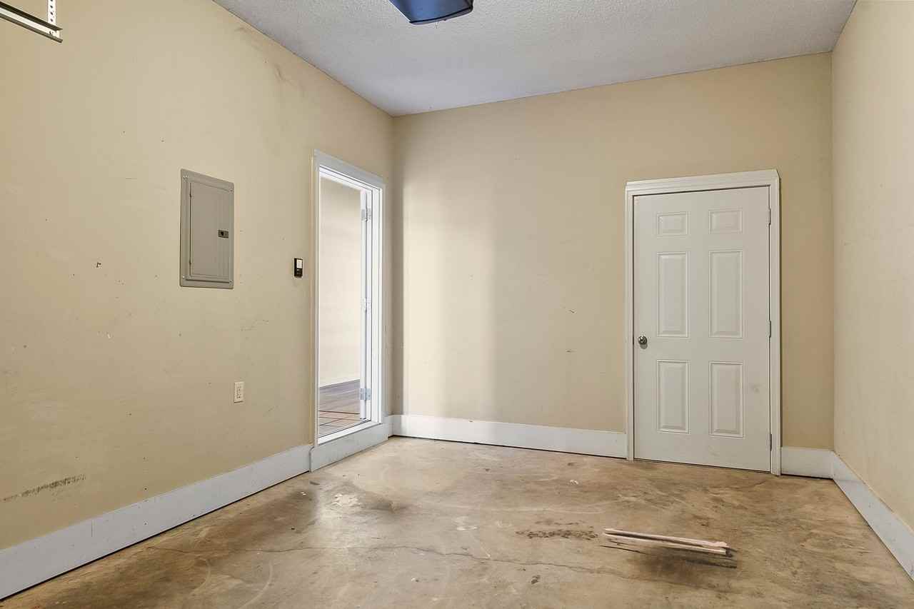 6663 Cooperstown Cir - Photo 2 of 21