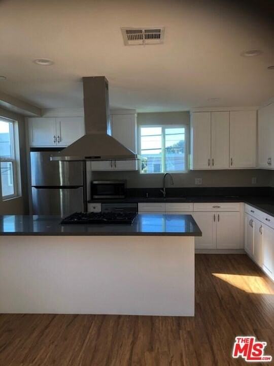 2301 1/2 Hauser Blvd - Photo 5 of 11