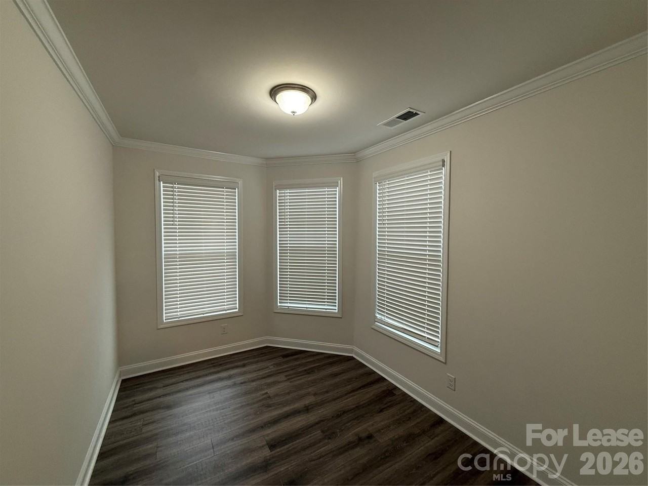 8627 Harris Lake Ln - Photo 7 of 19