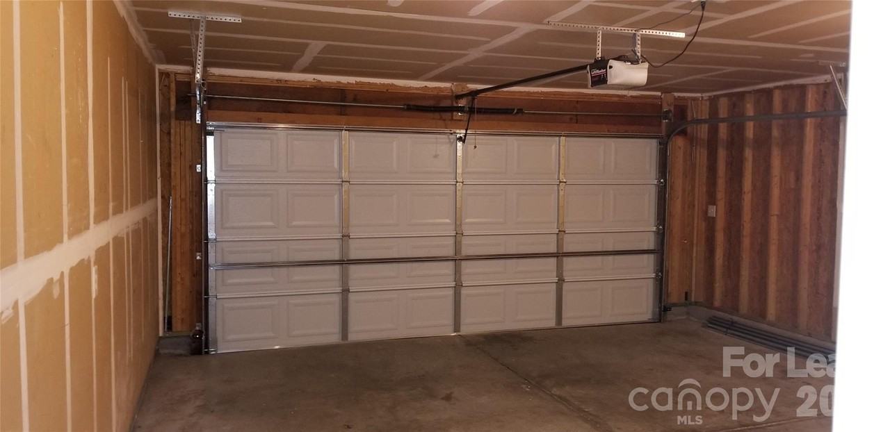 5610 Fenway Dr - Photo 2 of 14