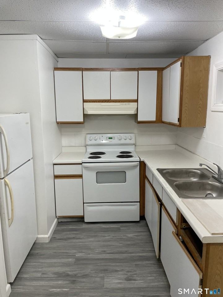 166 Main St Unit 1 #1 - Photo 3 of 8