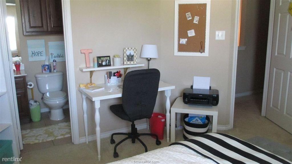 2331 Autumn Chase Loop #2331 - Photo 3 of 11