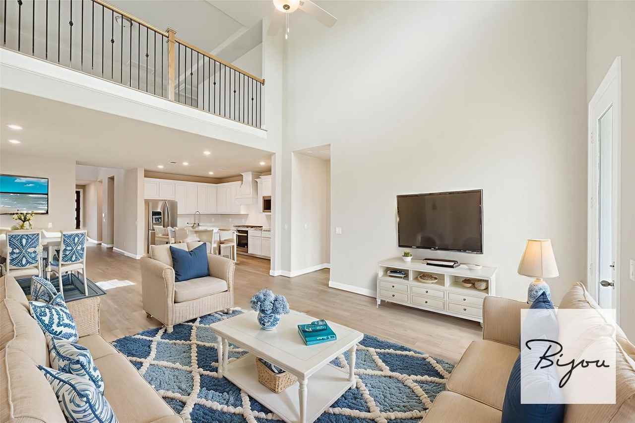 721 Ocean Palms Dr #721 - Photo 7 of 47