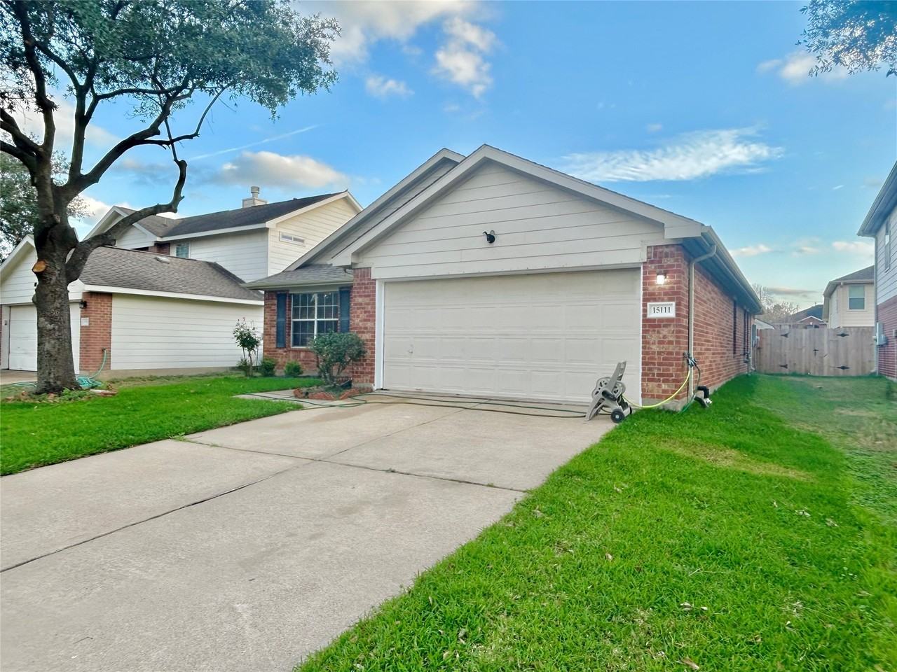 15111 Falmouth Ave #15111 - Photo 2 of 31