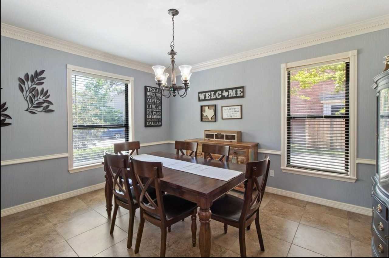 18234 Knotty Green Dr #18234 - Photo 4 of 28