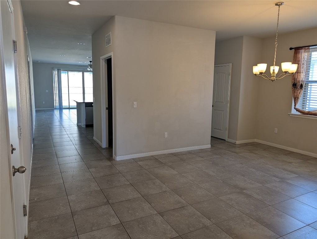 2612 Bowen St #2612 - Photo 5 of 17