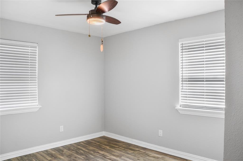 812 Jerry Ln #812 - Photo 6 of 15