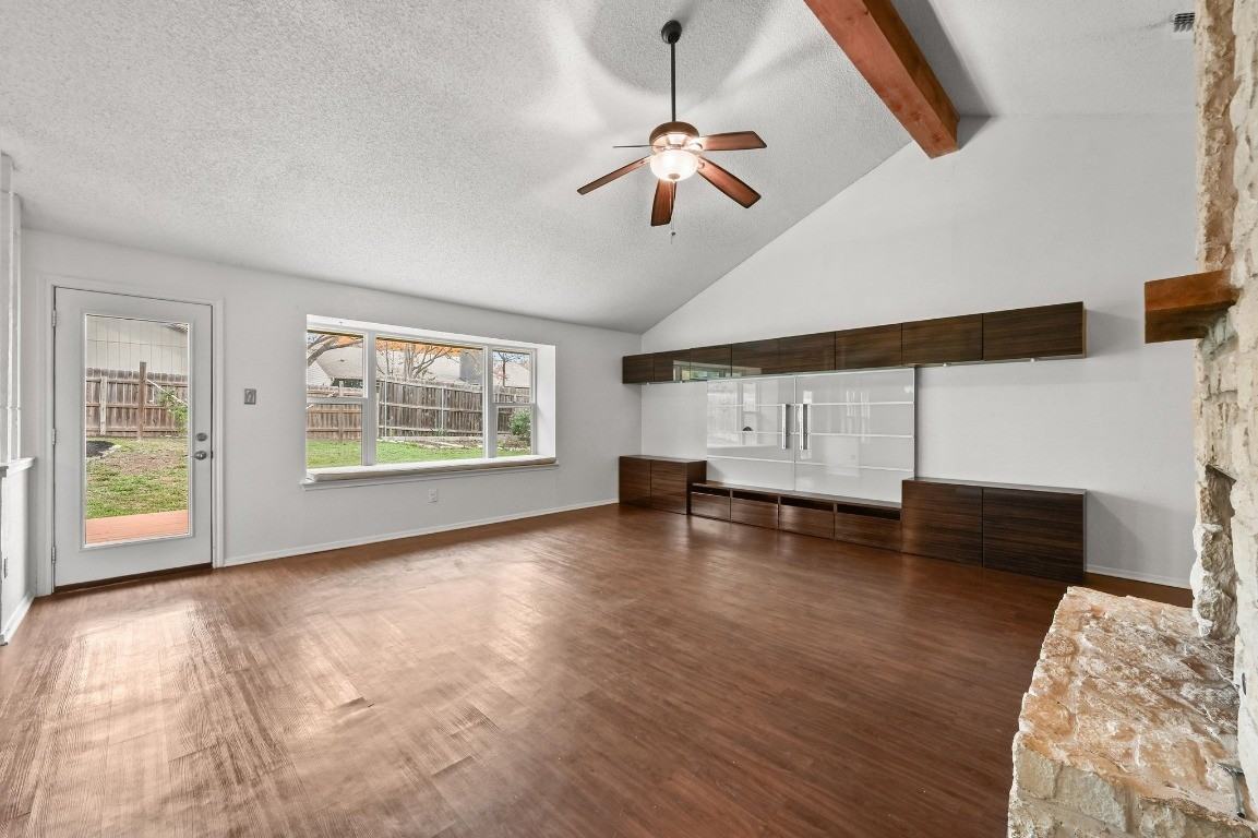 7811 Finch Trl #7811 - Photo 3 of 25