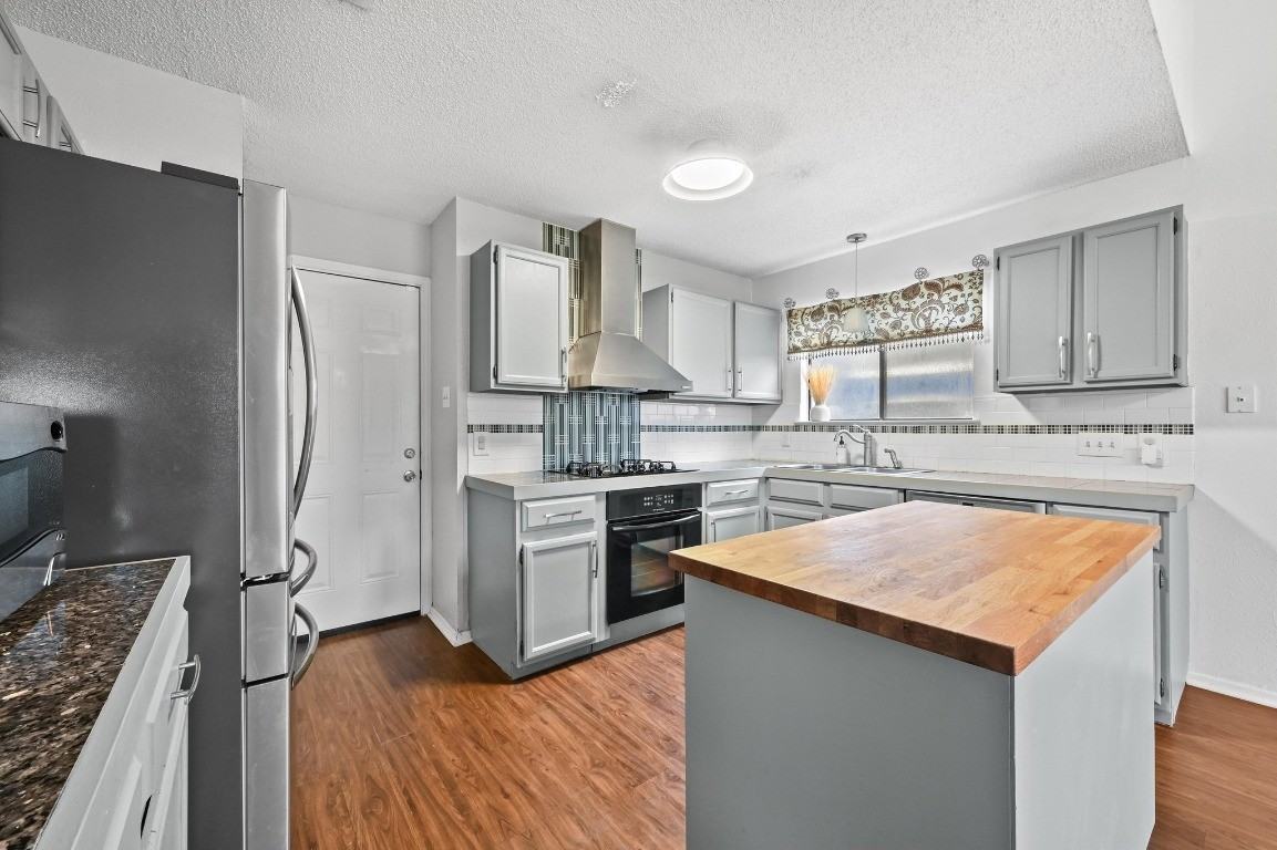 7811 Finch Trl #7811 - Photo 4 of 25