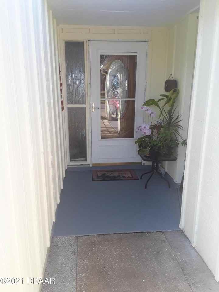 1204 Harbour Point Dr - Photo 3 of 22