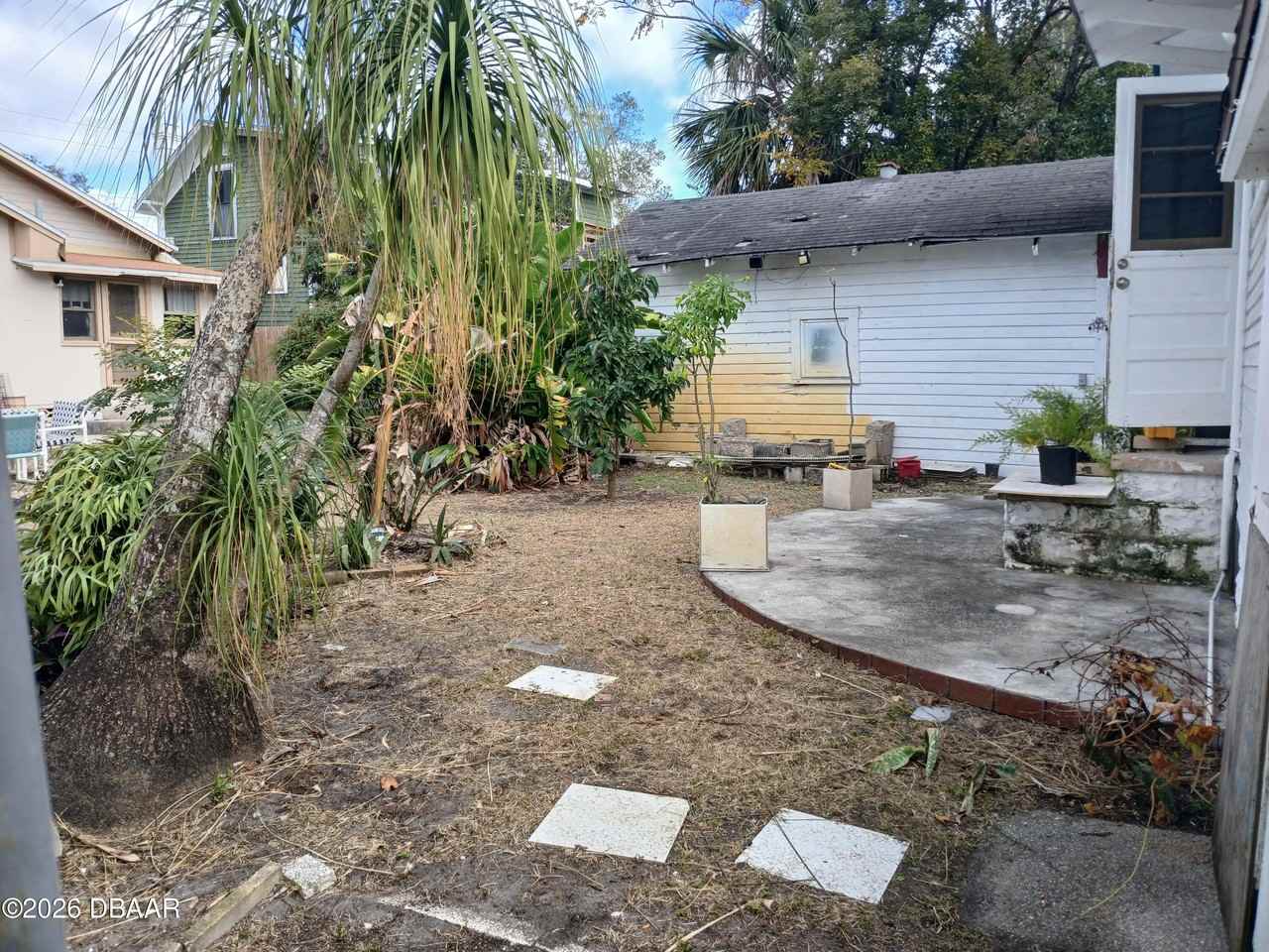 316 Michigan Ave - Photo 3 of 3