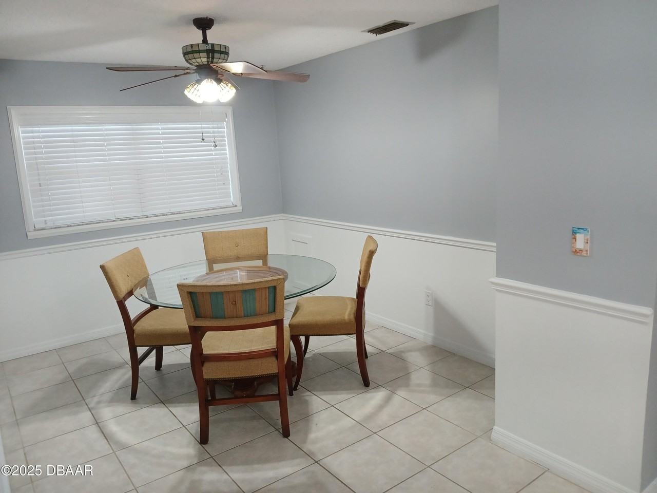 1253 Harbour Point Dr - Photo 6 of 18