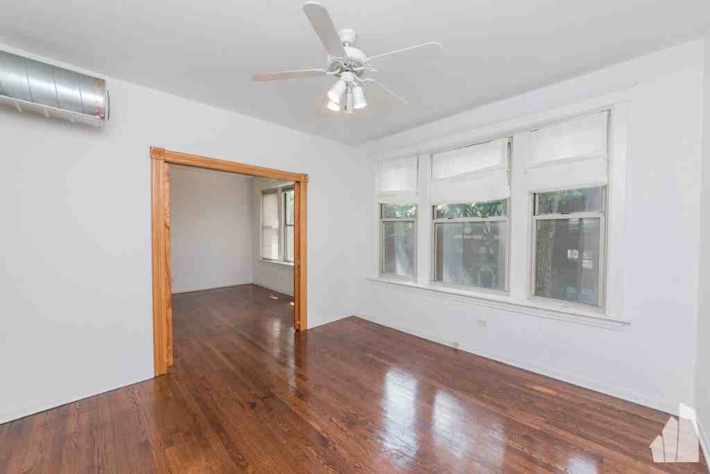 1940 W Winona St #1952-3 - Photo 3 of 12