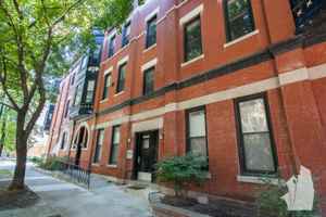 featured image of 1405 W Belden Ave