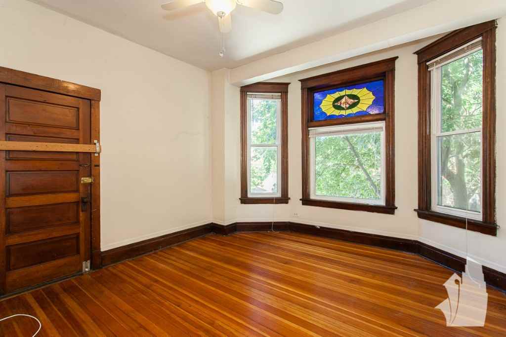 1405 W Belden Ave #1405-1 - Photo 7 of 15