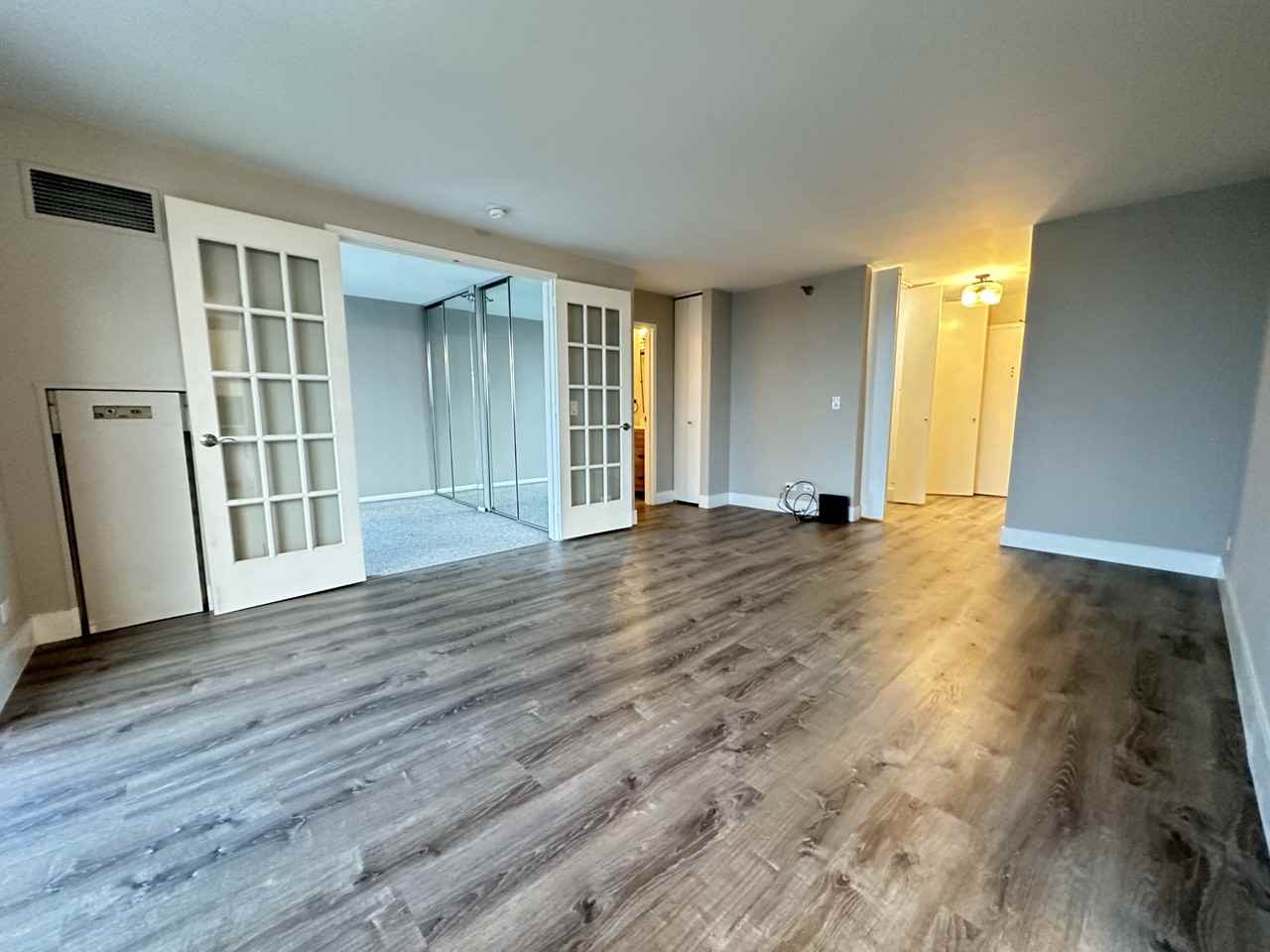 1212 N La Salle Dr #2604 - Photo 3 of 15