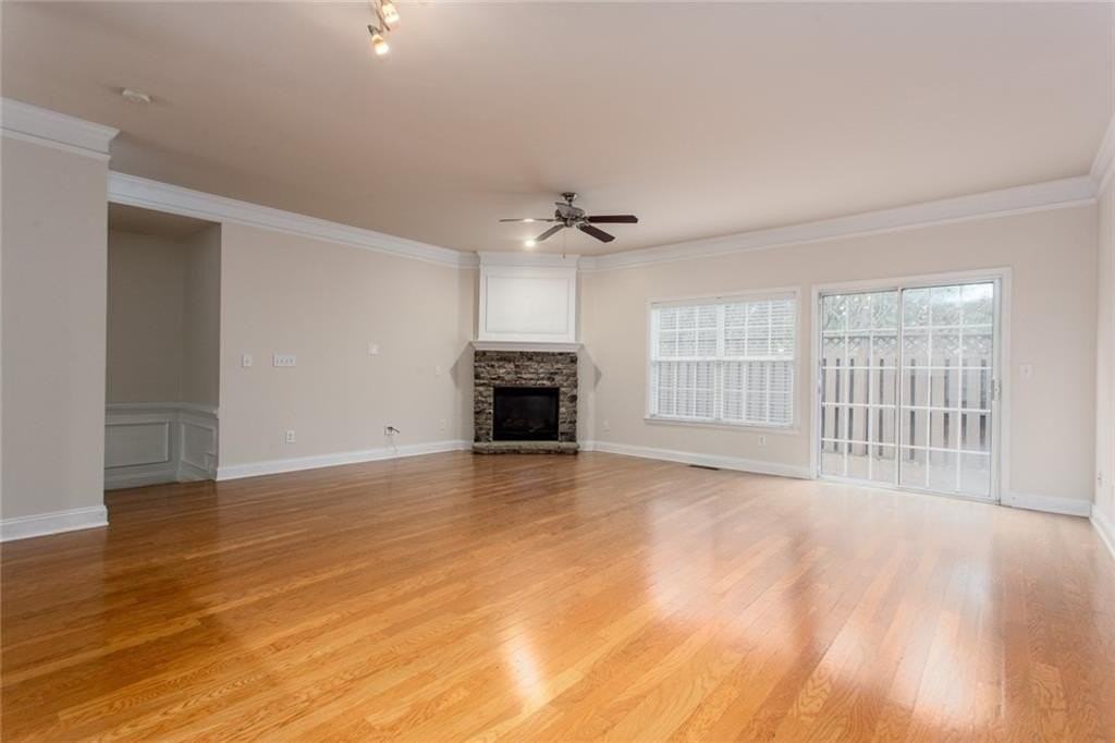 5231 Wellsley Bnd - Photo 4 of 25