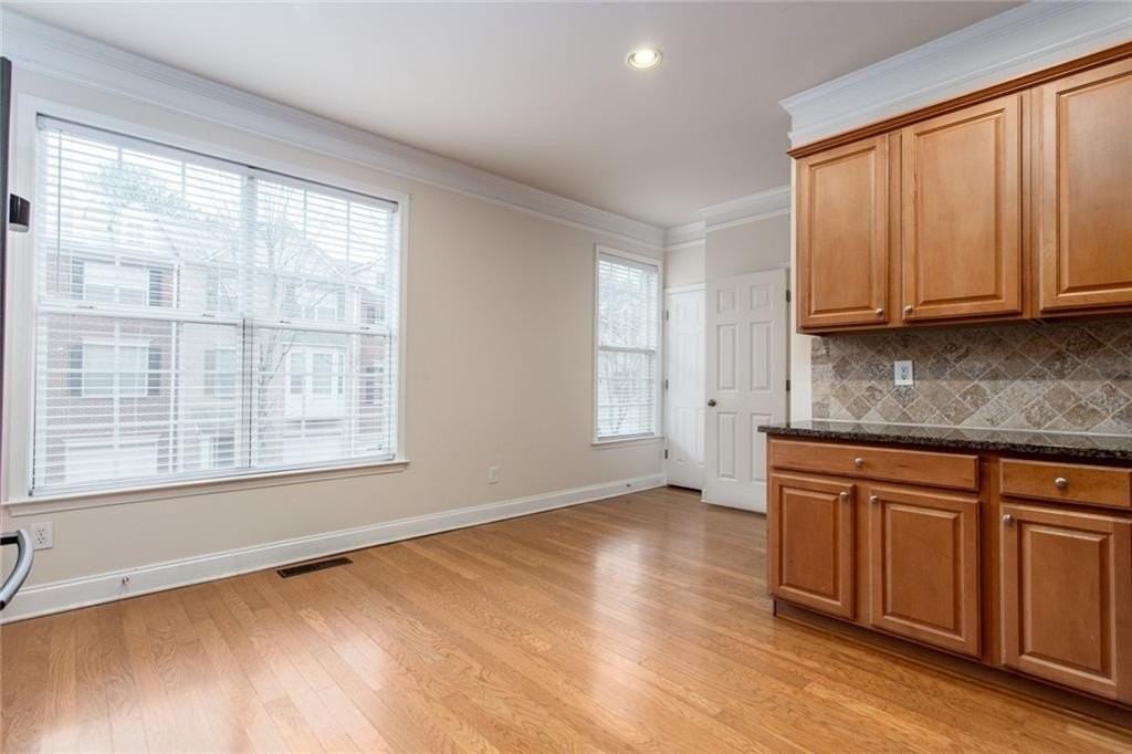 5231 Wellsley Bnd - Photo 7 of 25