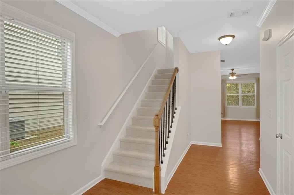 212 Madison Ave - Photo 6 of 48