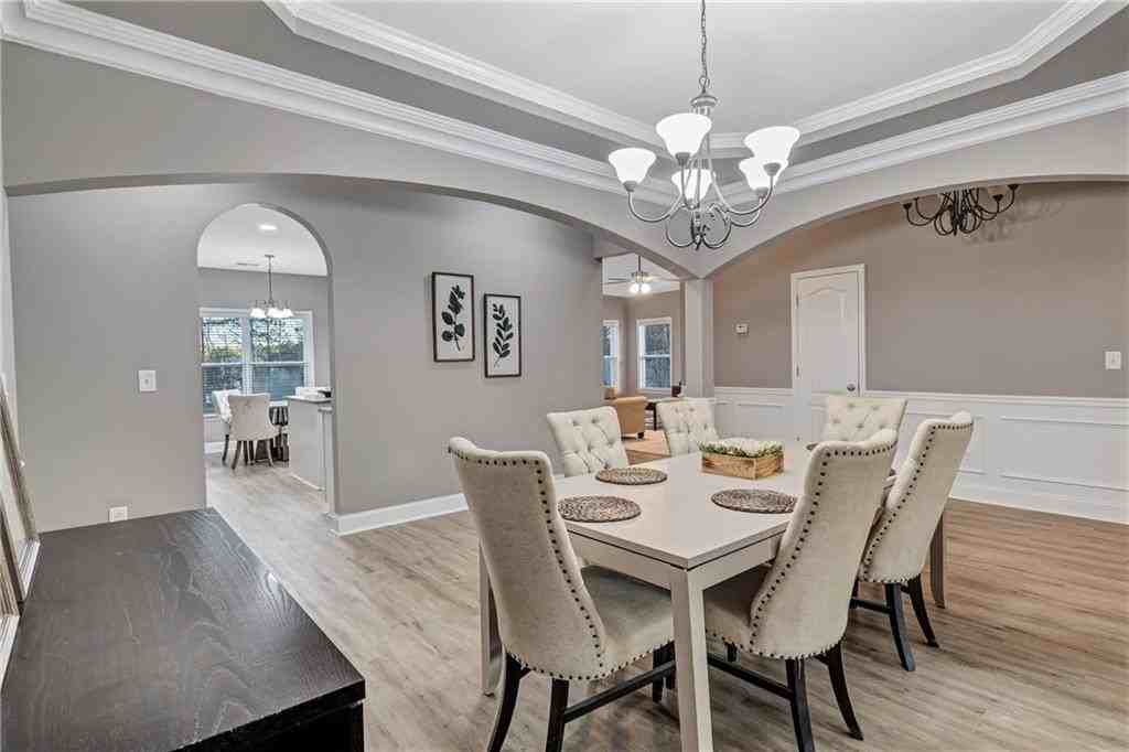 1141 Carillon Dr Se - Photo 6 of 24