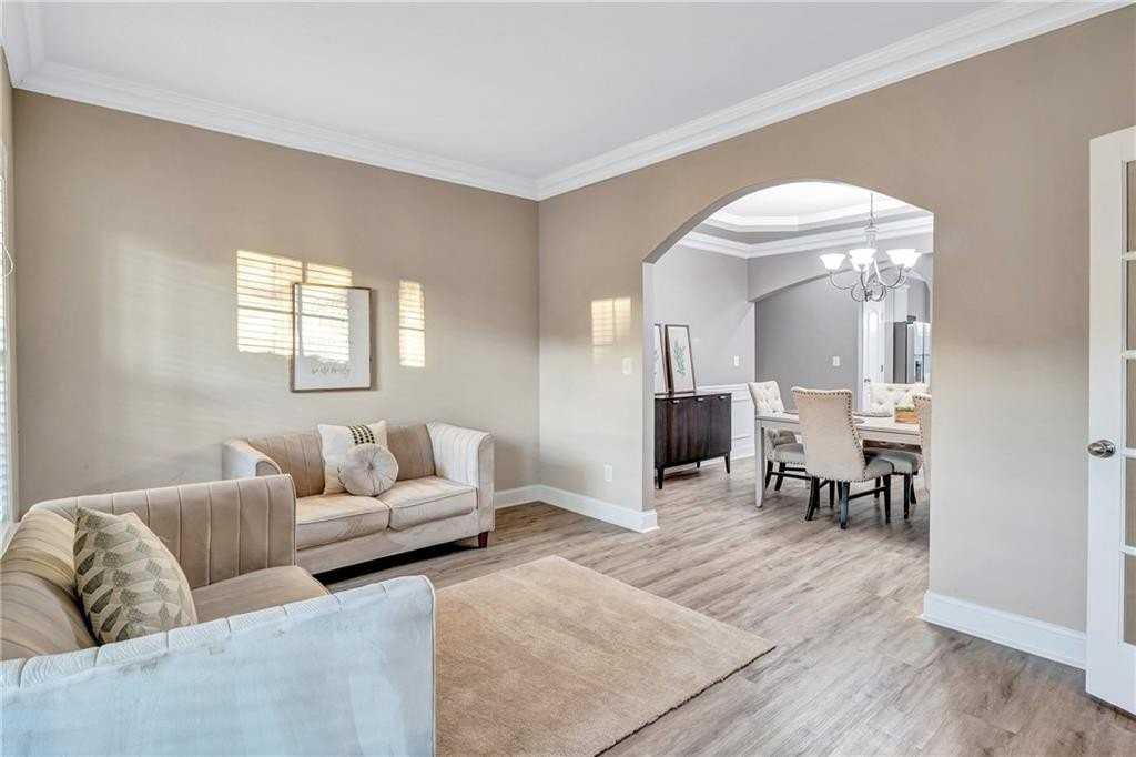 1141 Carillon Dr Se - Photo 7 of 24