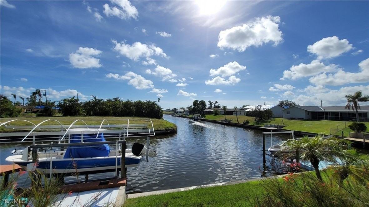 1126 Se 13th Ter - Photo 3 of 31