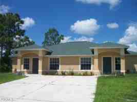 featured image of 438 Loretta Ave S