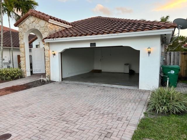 9952 Nw 10th St - Photo 2 of 8