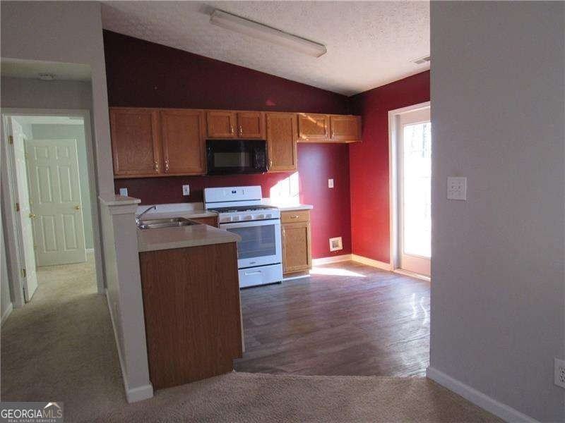 35 Granite Ct - Photo 6 of 14