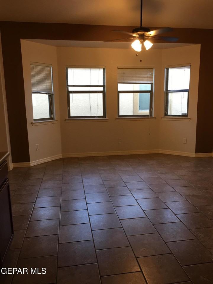 14345 Apache Point Dr - Photo 6 of 27