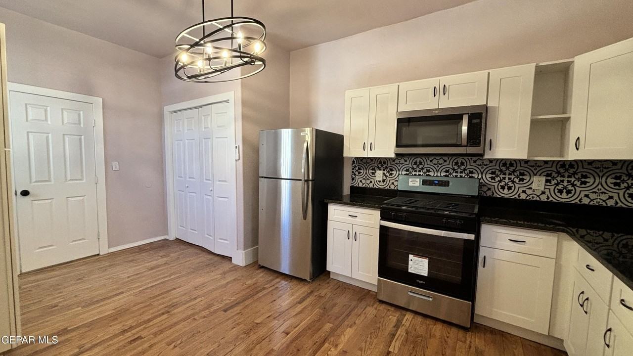 1509 E Yandell Dr Unit C #C - Photo 6 of 13