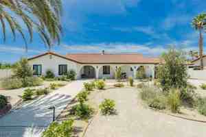 featured image of 2251 Montessouri St