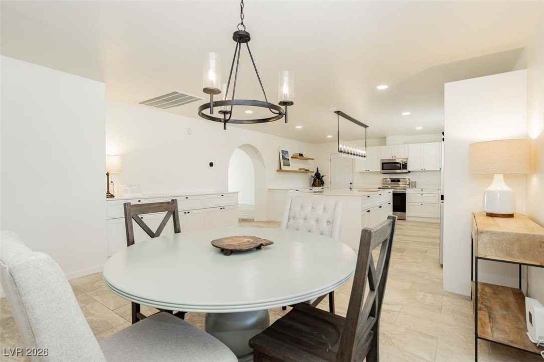 2251 Montessouri St - Photo 7 of 13