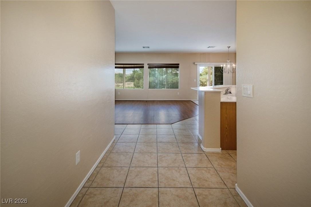 7505 Lintwhite St - Photo 6 of 50