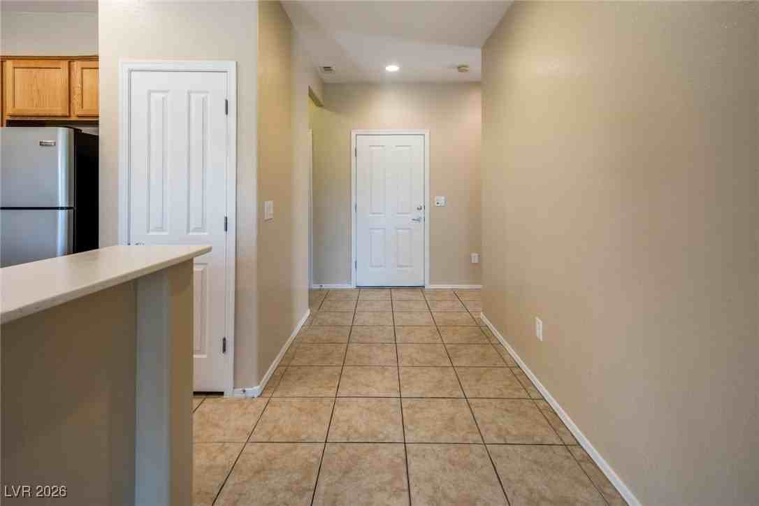 7505 Lintwhite St - Photo 7 of 50