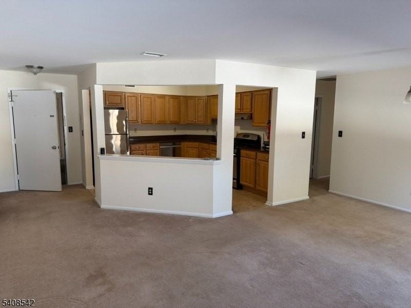 172 Drake Ln #1 - Photo 3 of 9