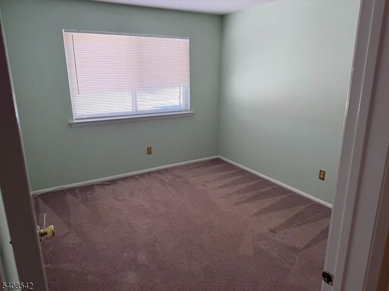 172 Drake Ln #1 - Photo 5 of 9