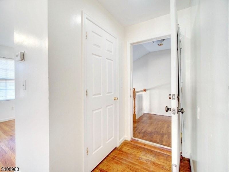 91 William St - Photo 3 of 10