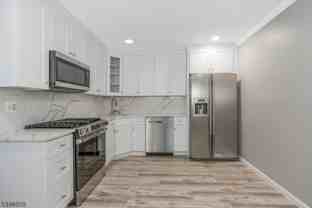 604 Brokaw Ct - Photo 1 of 1