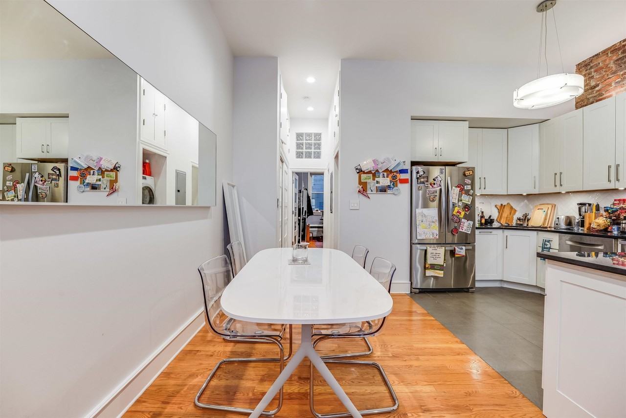 311 1st St #2B - Photo 7 of 16