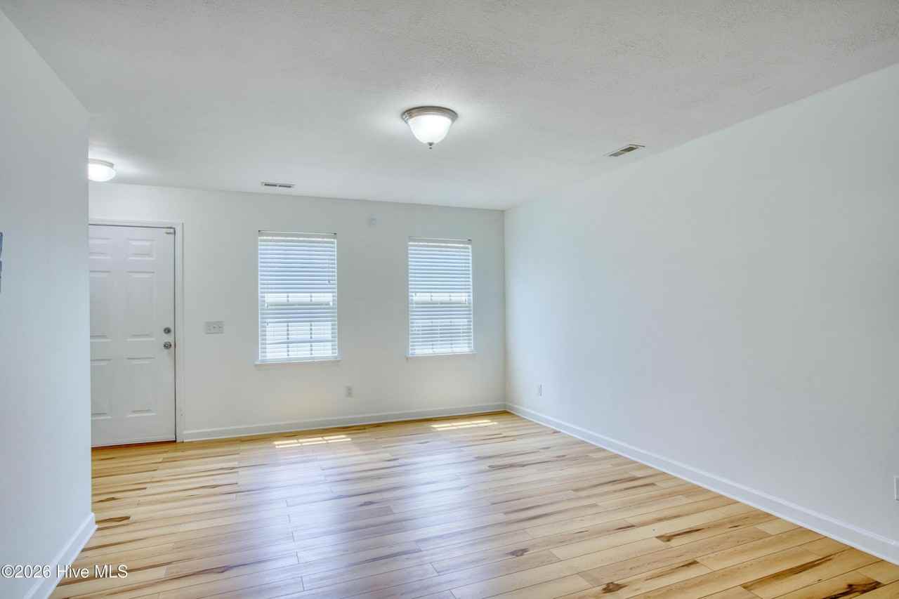 205 Lanieve Ct Unit 3 #3 - Photo 3 of 20