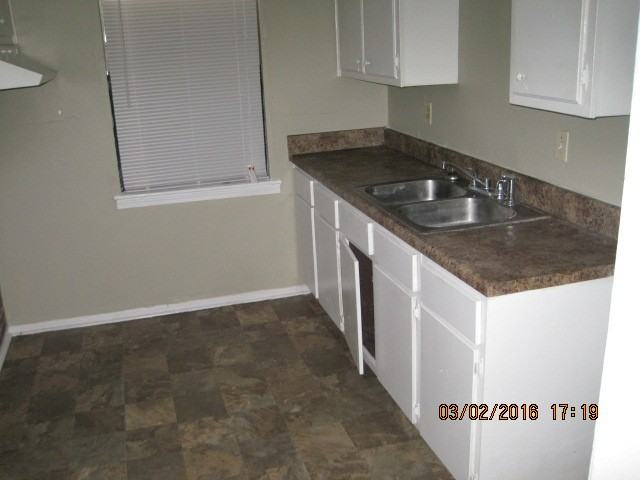 3738 Wolf Trail Dr - Photo 2 of 4