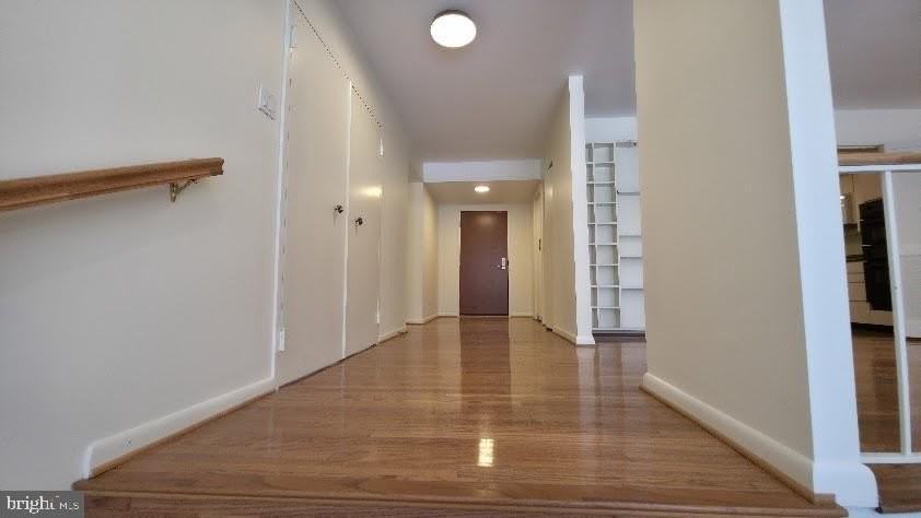 4960 Sentinel Dr - Photo 4 of 50