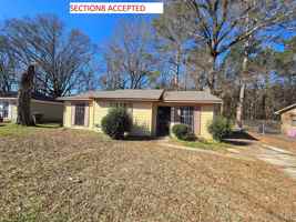 featured image of 4104 Lone Oak Dr