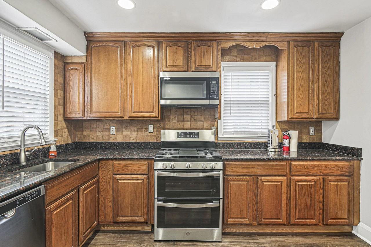 Forest Hill Rd - Photo 2 of 27