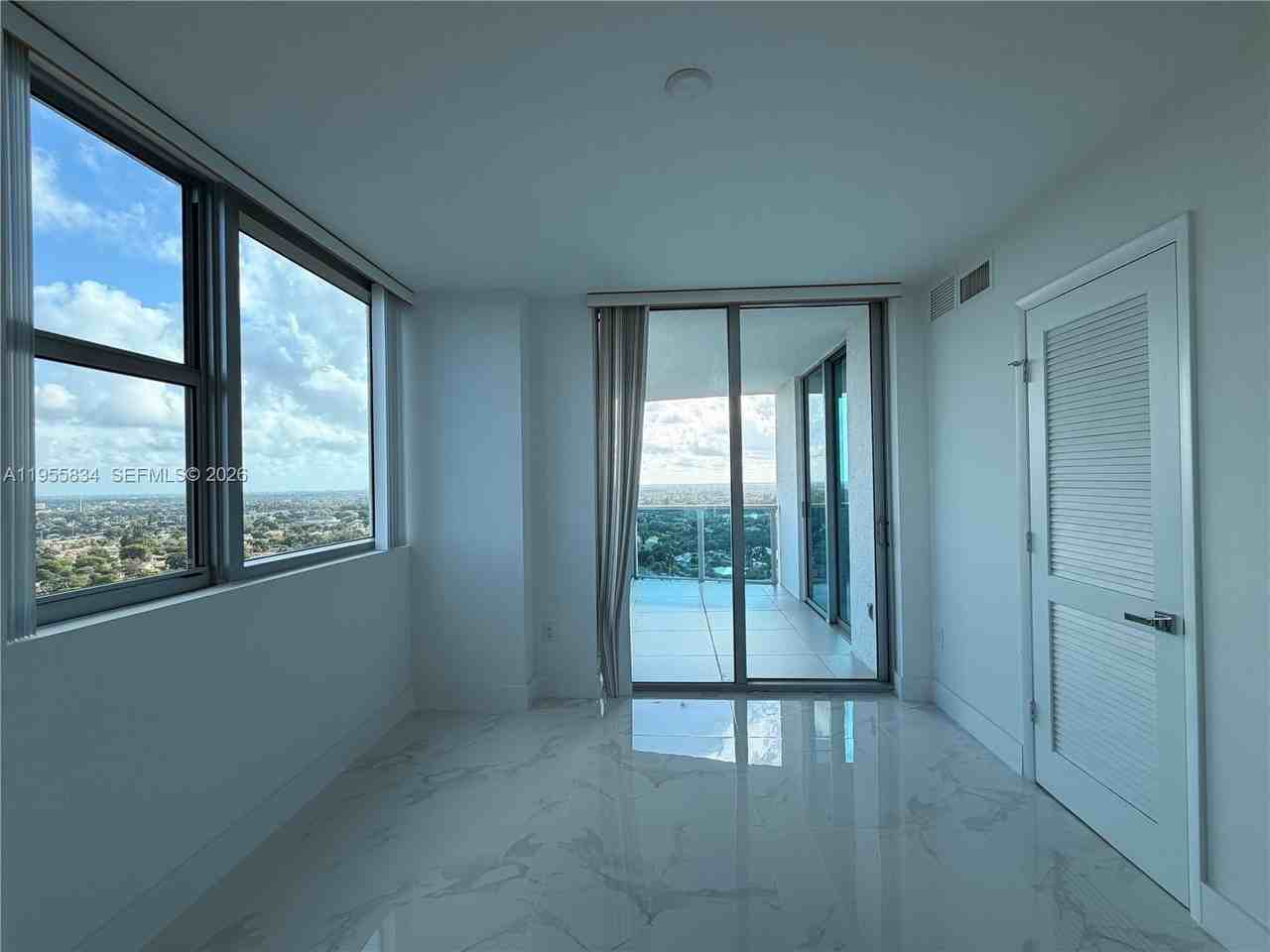 2641 N Flamingo Rd #2208N - Photo 5 of 50